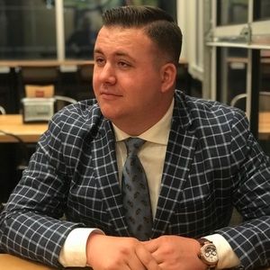 Meet your Posher, Brad